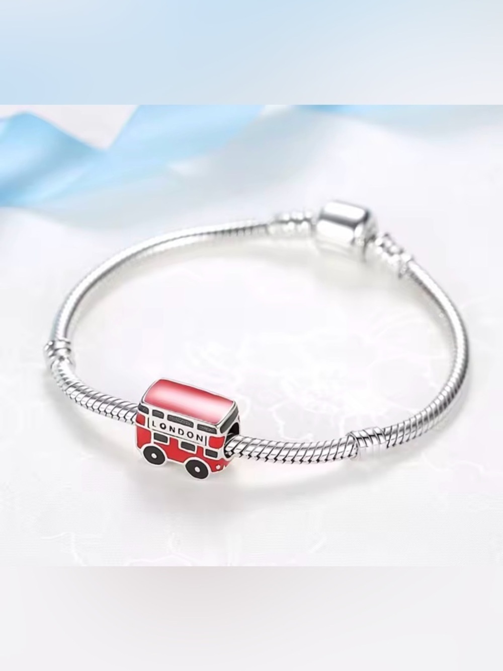 S925 London Double Decker Bus Charm - Picture 2 of 4